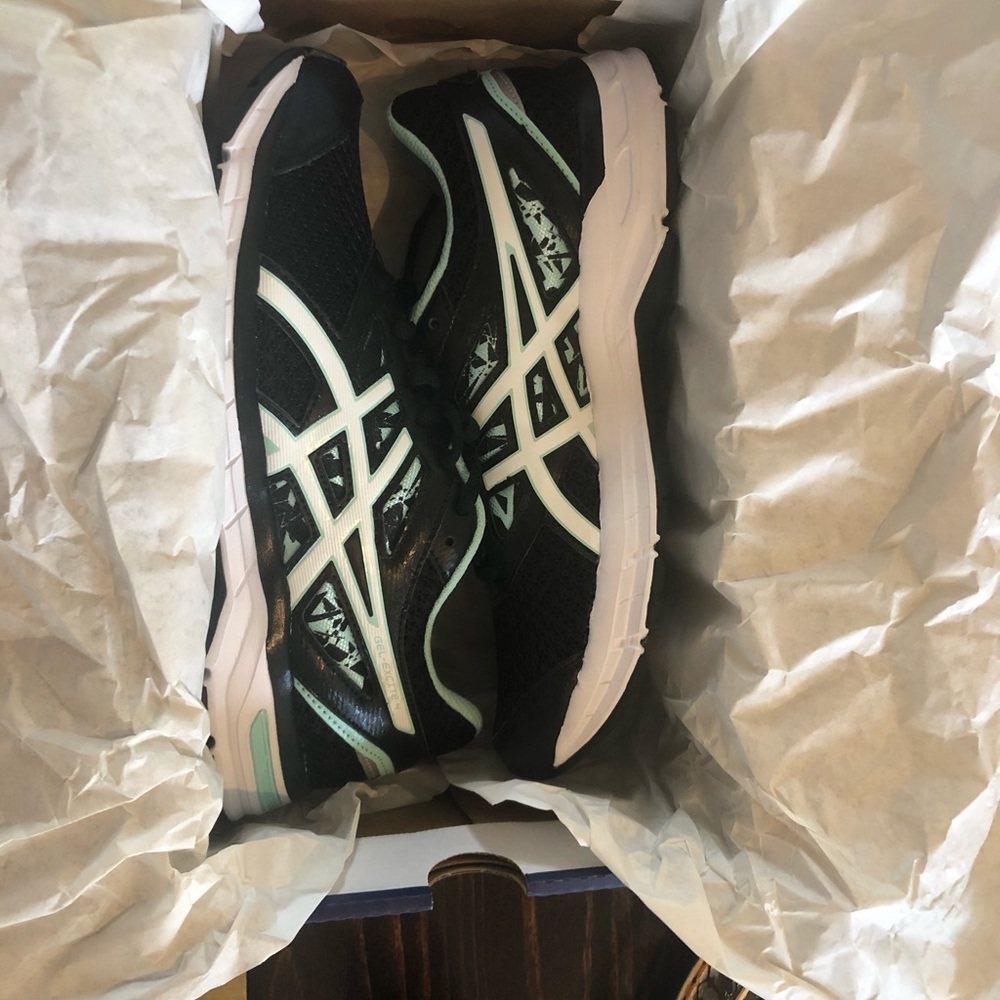 ASICS Gel-Excite 4 (D)
